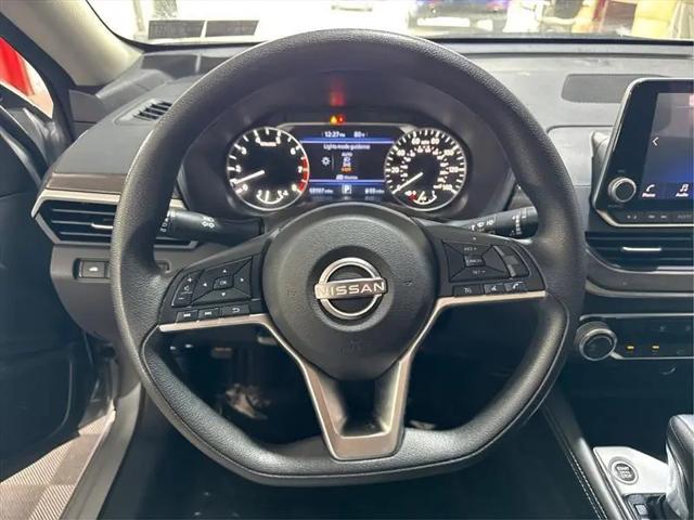 2023 Nissan Altima SV FWD