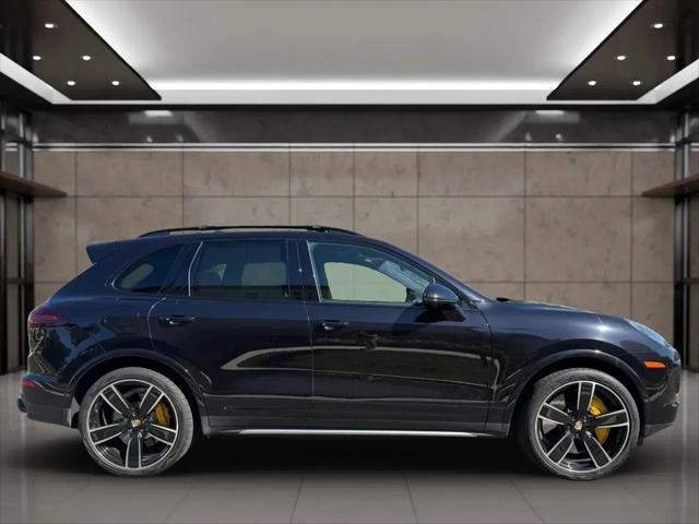 2016 Porsche Cayenne Turbo S