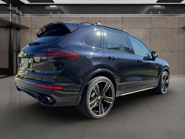2016 Porsche Cayenne Turbo S