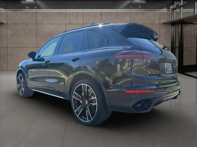 2016 Porsche Cayenne Turbo S