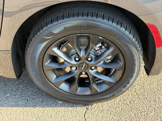 2021 Chrysler Pacifica Touring