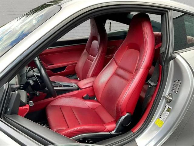 2020 Porsche 911 Carrera S