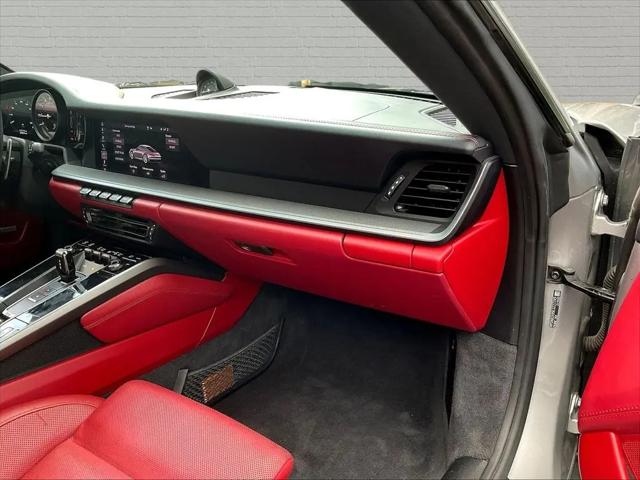 2020 Porsche 911 Carrera S