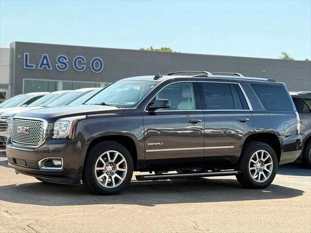 2017 GMC Yukon Denali for sale in Fenton, MI