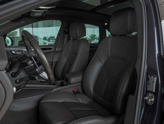 2021 Porsche Macan Macan