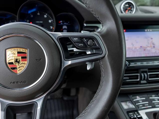2021 Porsche Macan Macan