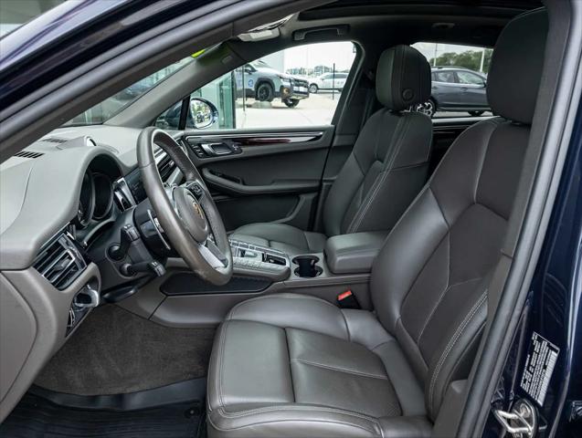 2021 Porsche Macan Macan