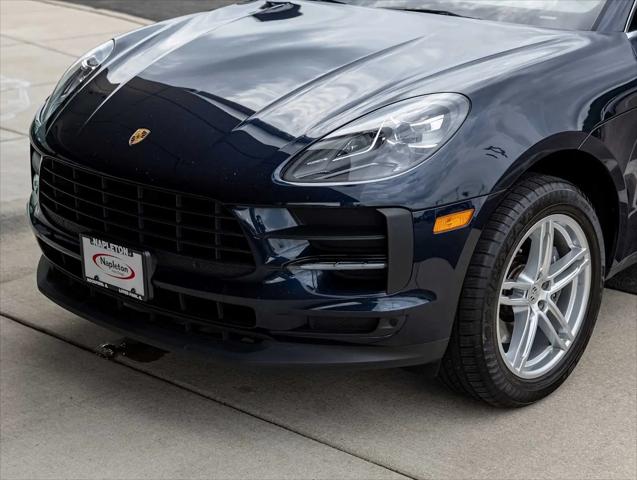 2021 Porsche Macan Macan