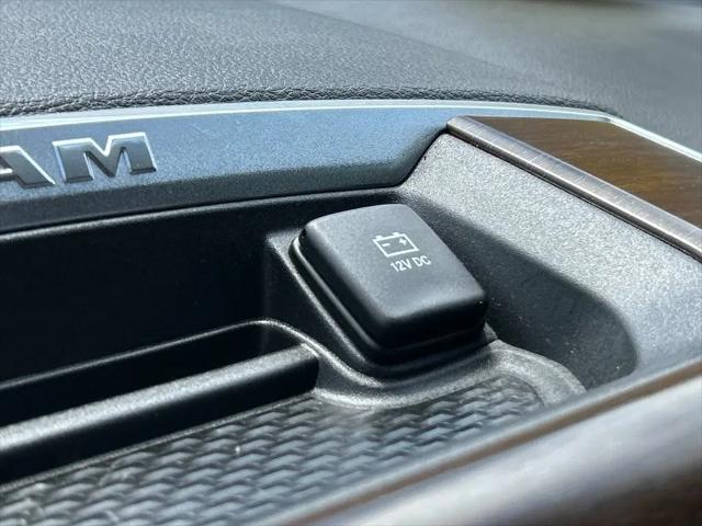 2021 Ram 1500 Laramie Crew Cab 4x4 57 Box