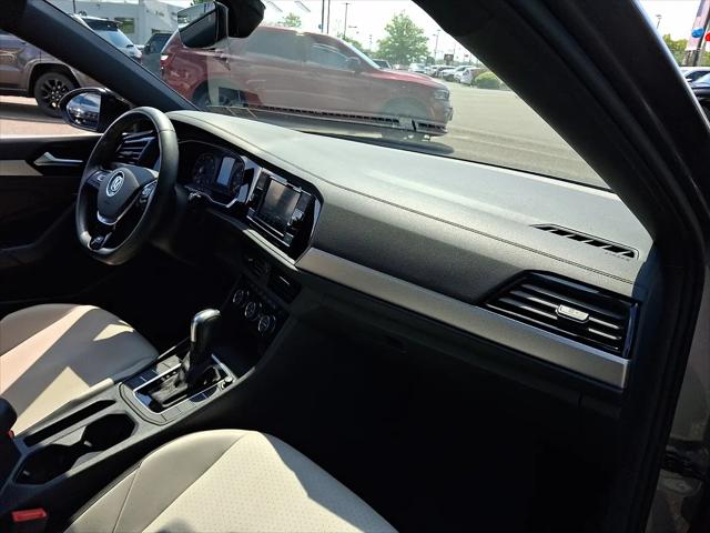 2021 Volkswagen Jetta 1.4T R-Line