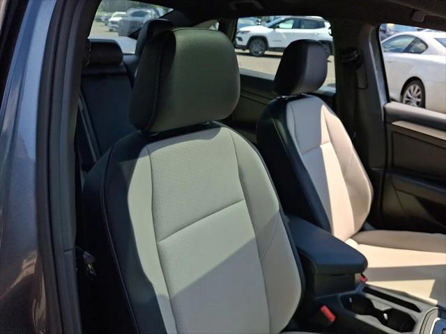 2021 Volkswagen Jetta 1.4T R-Line