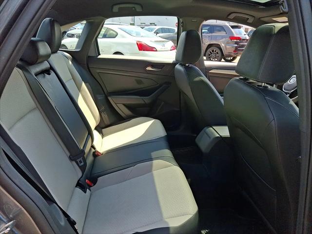 2021 Volkswagen Jetta 1.4T R-Line