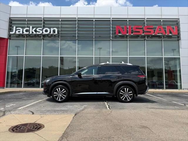 2024 Nissan Pathfinder Platinum 4WD for sale in Jackson, MI