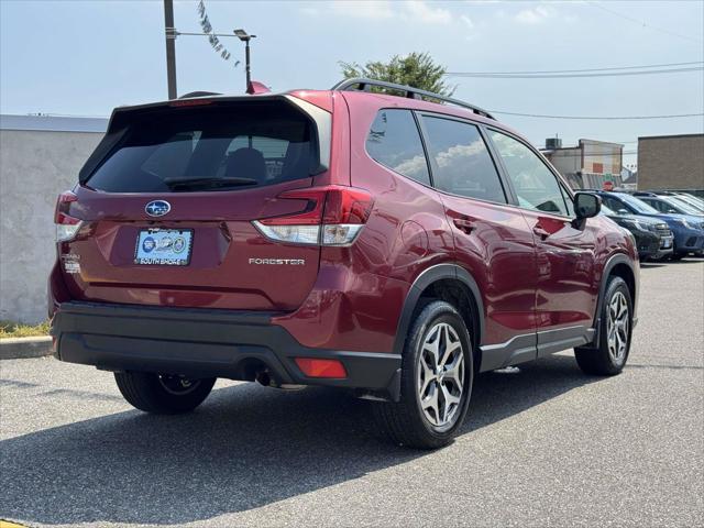 2023 Subaru Forester Premium