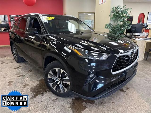 2024 Toyota Highlander XLE for sale in Batavia, NY