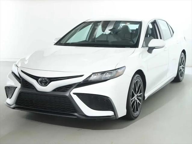 2023 Toyota Camry SE AWD for sale in Brunswick, OH
