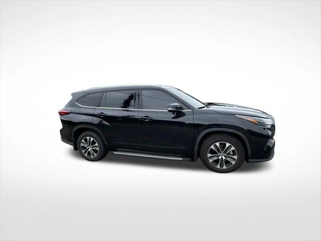 2022 Toyota Highlander XLE 2022 Toyota Highlander XLE