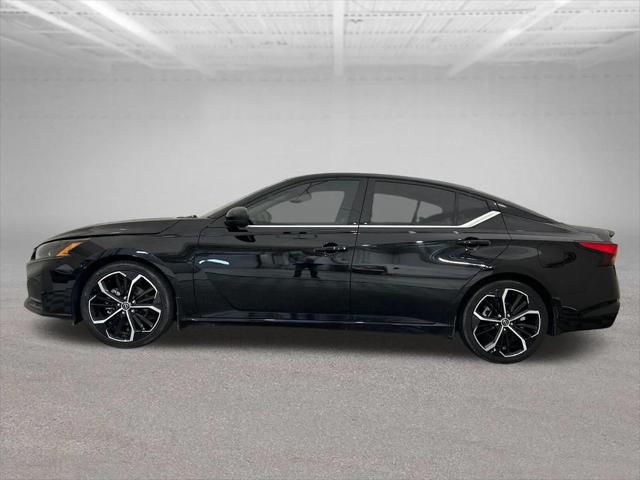 2023 Nissan Altima SR FWD 2023 Nissan Altima SR FWD