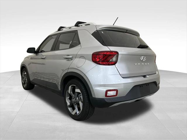 2023 Hyundai Venue SEL 2023 Hyundai Venue SEL