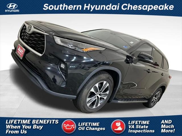 2022 Toyota Highlander XLE 2022 Toyota Highlander XLE