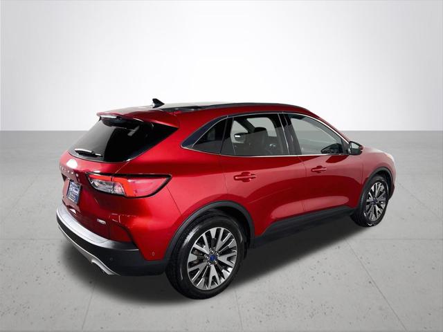 2020 Ford Escape Titanium Hybrid