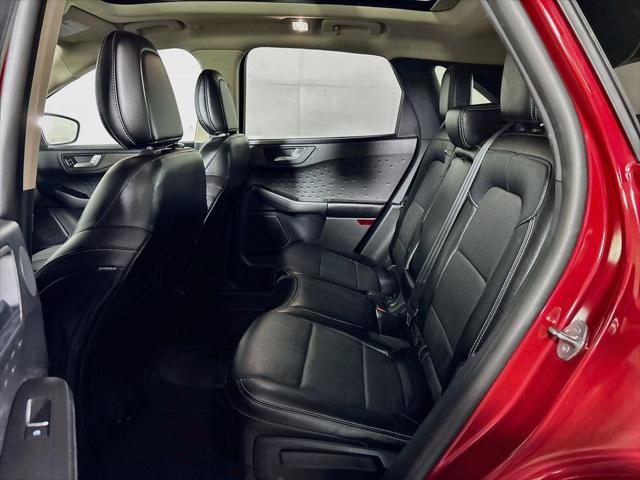 2020 Ford Escape Titanium Hybrid