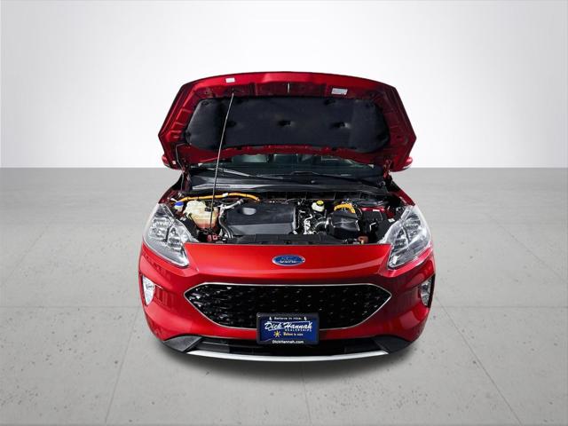 2020 Ford Escape Titanium Hybrid