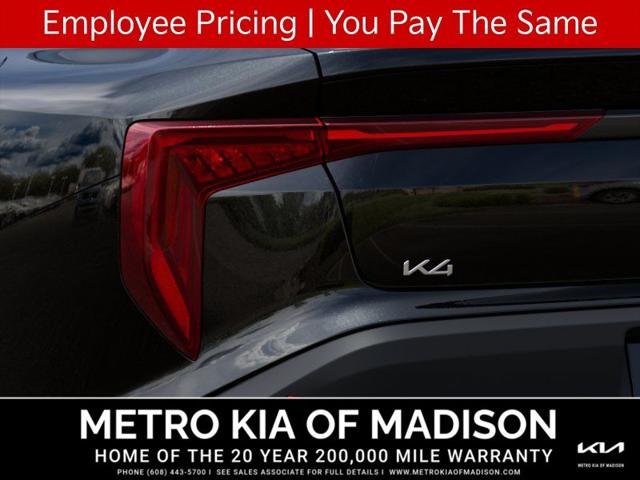 2026 Kia K4 LXS