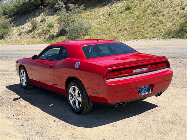2012 Dodge Challenger SXT