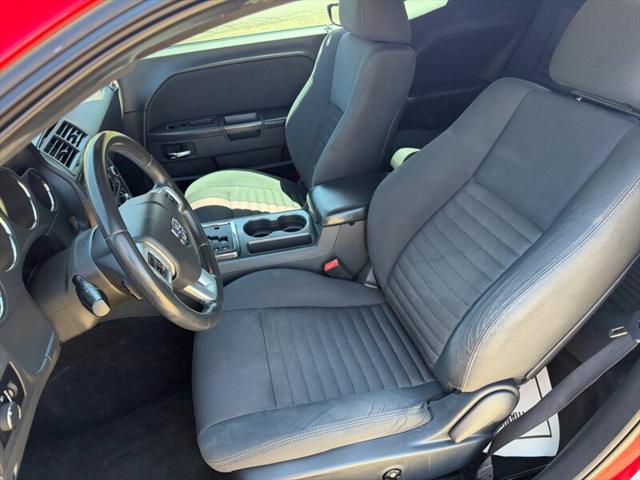 2012 Dodge Challenger SXT