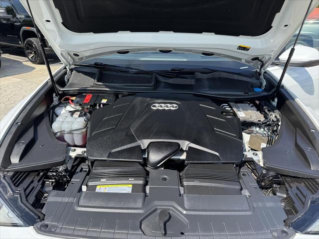 2019 Audi Q8 55 Premium