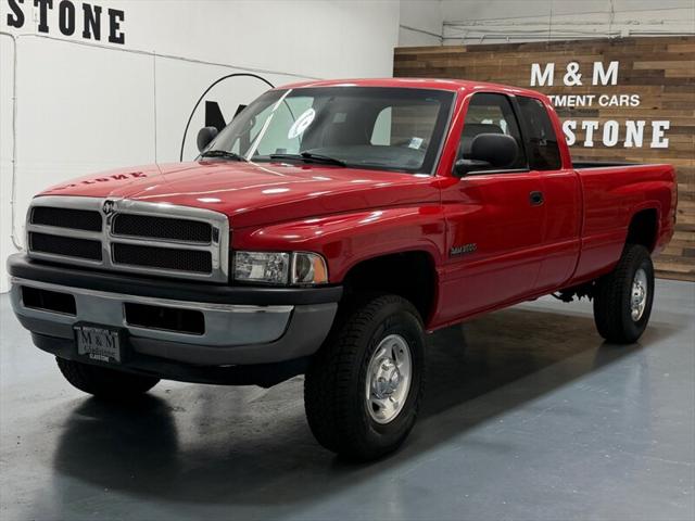 2001 Dodge Ram 2500 ST QUAD CAB 4x4 / 5.9L CUMMINS DIESEL / NEW TIRES for sale in Gladstone, OR