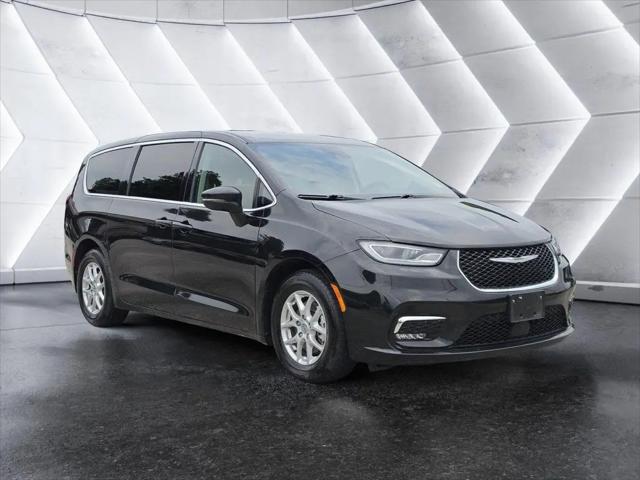 2023 Chrysler Pacifica Touring L for sale in Dalton, GA