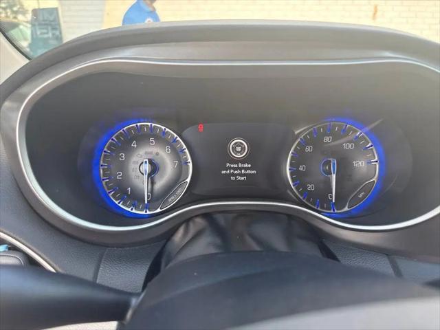 2022 Chrysler Pacifica Touring L for sale in Knoxville, TN