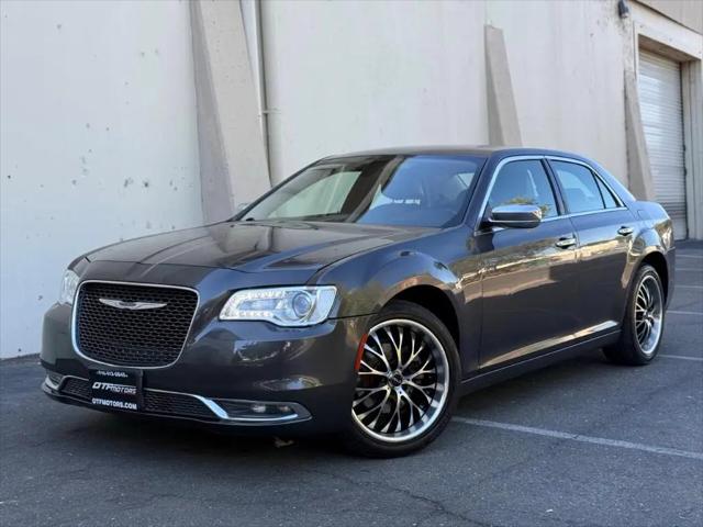 2019 Chrysler 300 Limited for sale in West Sacramento, CA