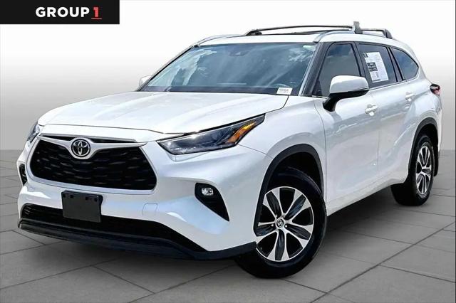 2021 Toyota Highlander XLE for sale in Fort Myers, FL