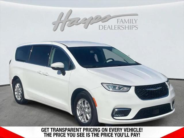 2023 Chrysler Pacifica Touring L for sale in Gainesville, GA
