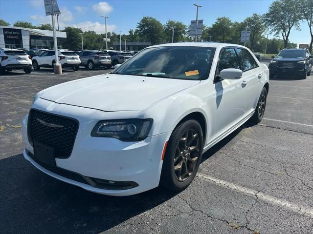 2016 Chrysler 300 300S Alloy Edition for sale in ROCKFORD, IL