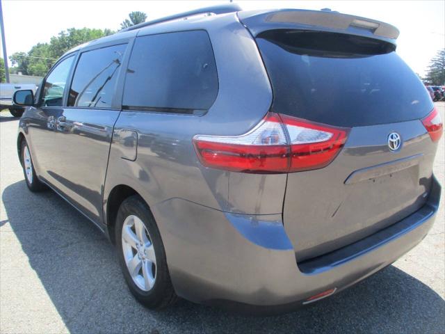 2017 Toyota Sienna LE 7 Passenger
