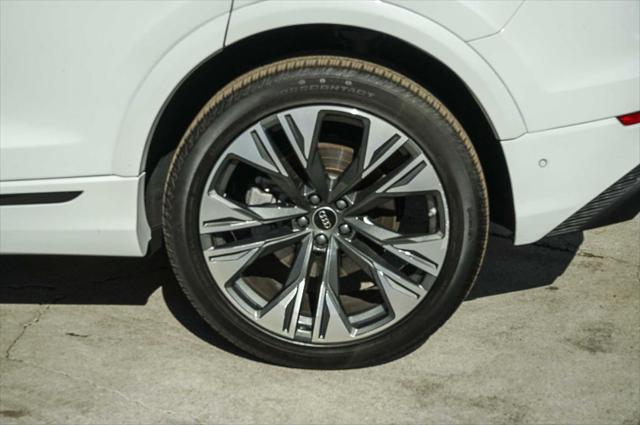 2023 Audi Q8 Premium Plus 55 TFSI quattro Tiptronic