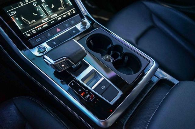 2023 Audi Q8 Premium Plus 55 TFSI quattro Tiptronic