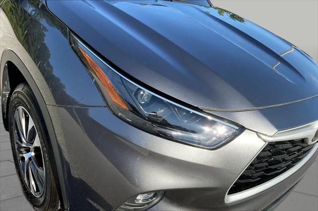 Certified Used 2024 Magnetic Gray Metallic Toyota XLE image 62