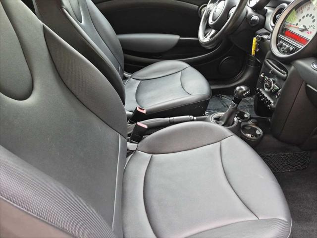 2012 MINI Cooper 2dr Cpe