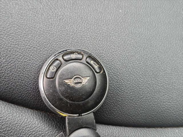 2012 MINI Cooper 2dr Cpe