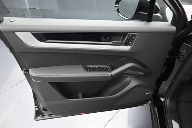 2026 Porsche Cayenne Unknown