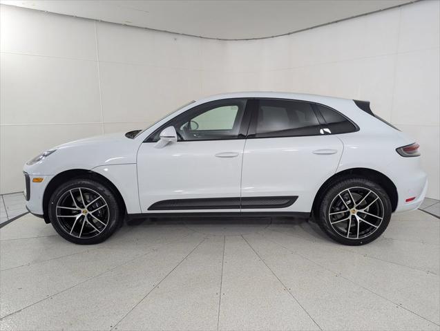 2026 Porsche Macan Unknown