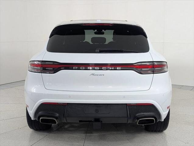 2026 Porsche Macan Unknown