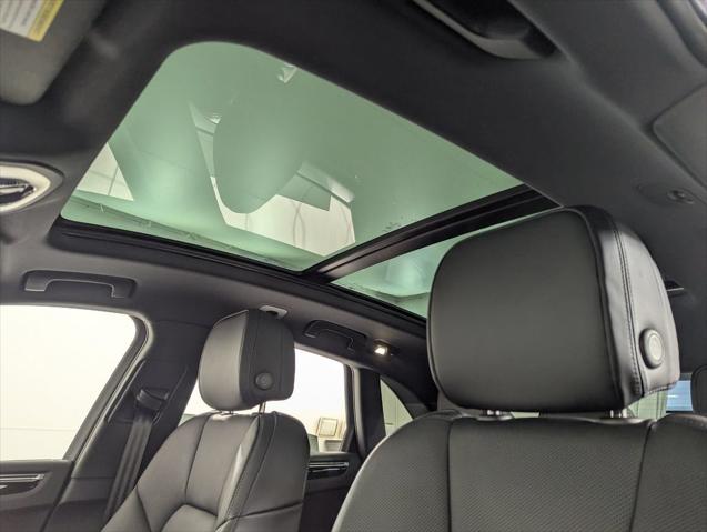 2026 Porsche Macan Unknown