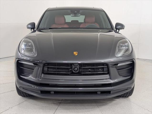 2026 Porsche Macan Unknown