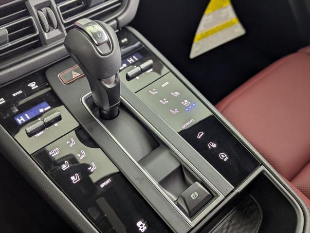 2026 Porsche Macan Unknown